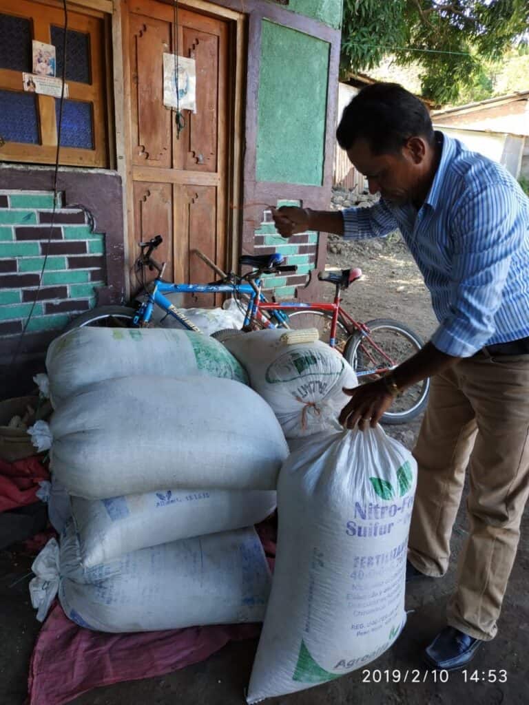 Nicaraguan Farmers Astounded by Quality and Quantity of Maize Production 2 Margarito Velazquez comunidad La Palma